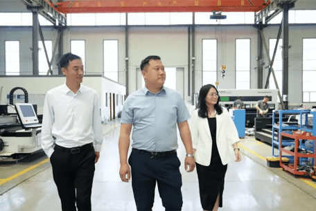 Strong alliances for a win-win future丨Reci Laser and Cangzhou Tuosheng Laser Machinery Equipment Manufacturing Co., Ltd. held a strategic cooperation signing ceremony